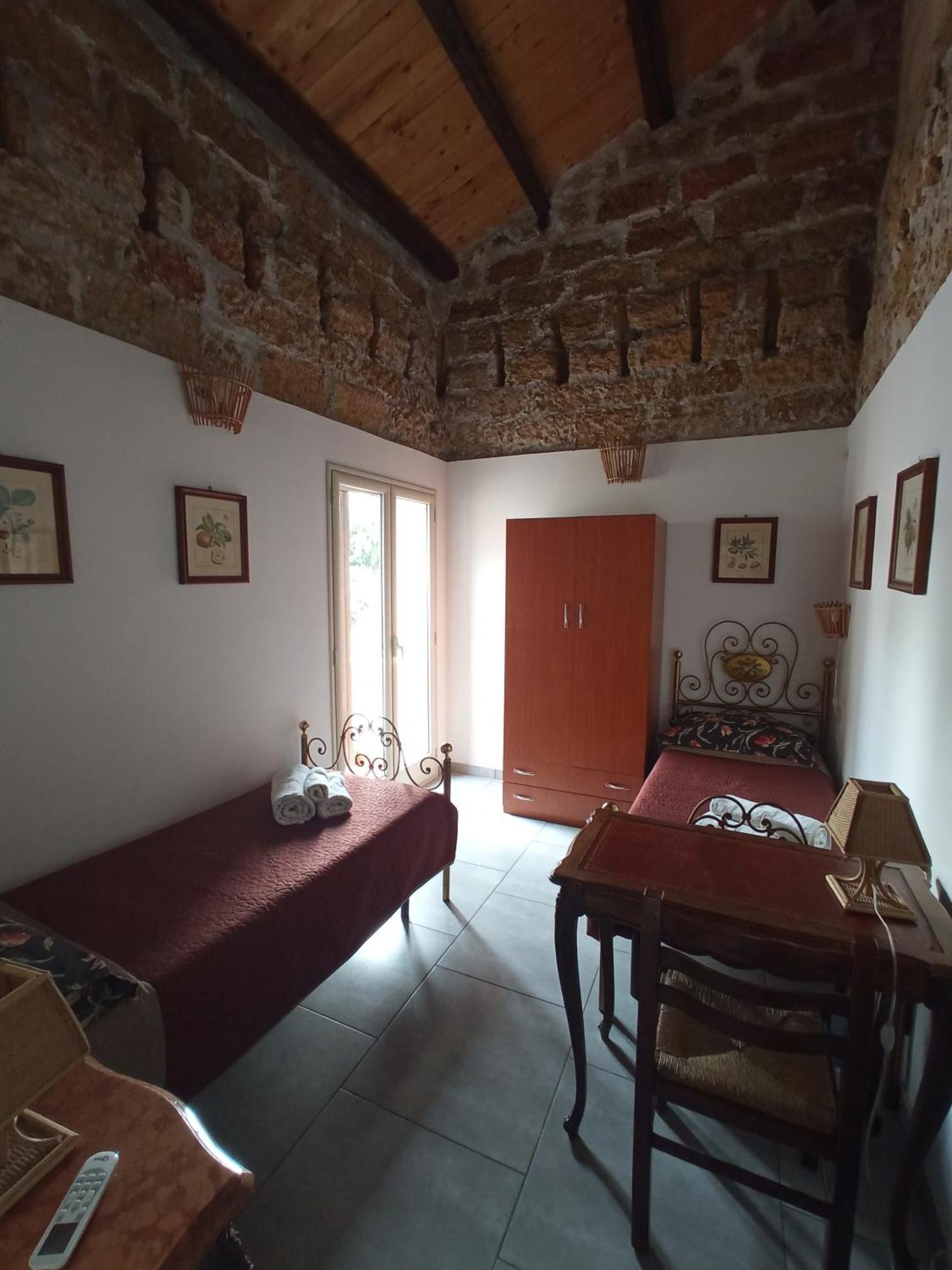 Zyz Apartments La Kalsa Palermo Luaran gambar